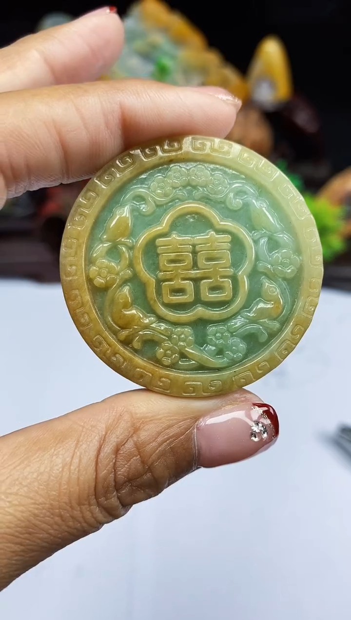 【闪购商品】翡翠颈饰未镶嵌翡翠A货