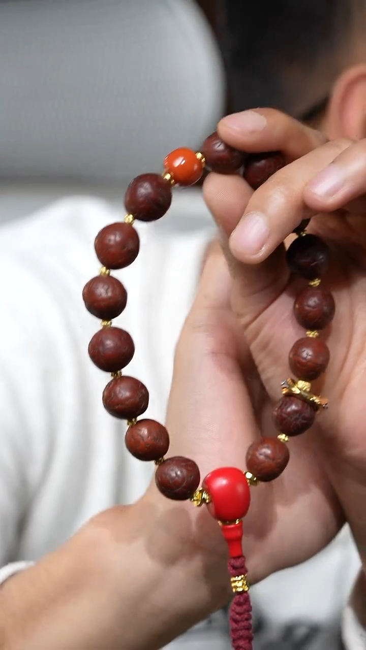 【闪购商品】新凤眼(多样性发货，发其一）