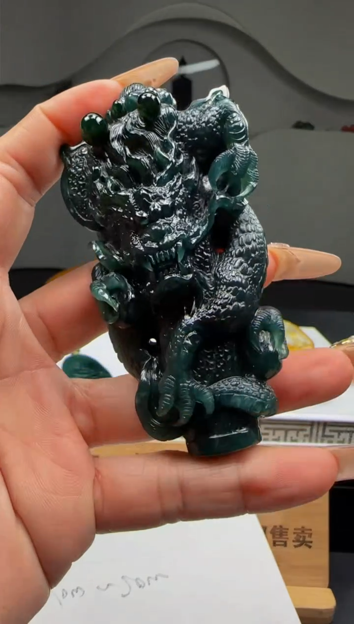 【闪购商品】定制翡翠未镶嵌Q02594翡翠毛货