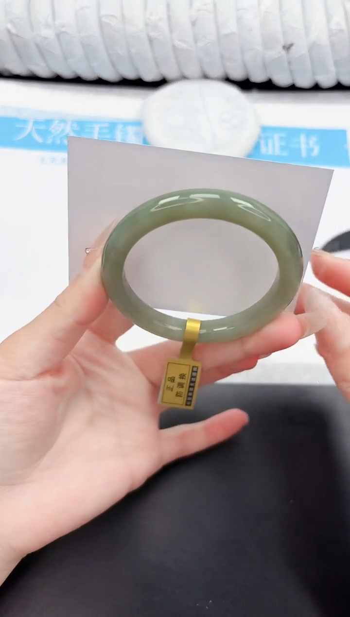 和田玉手镯未镶嵌71-56.5QS5