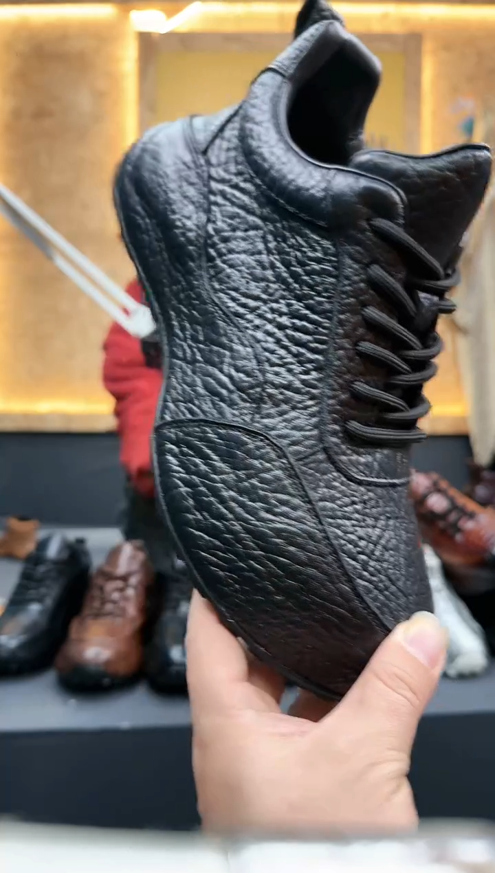 磨砂皮（牛皮）42码棉里黑色6658