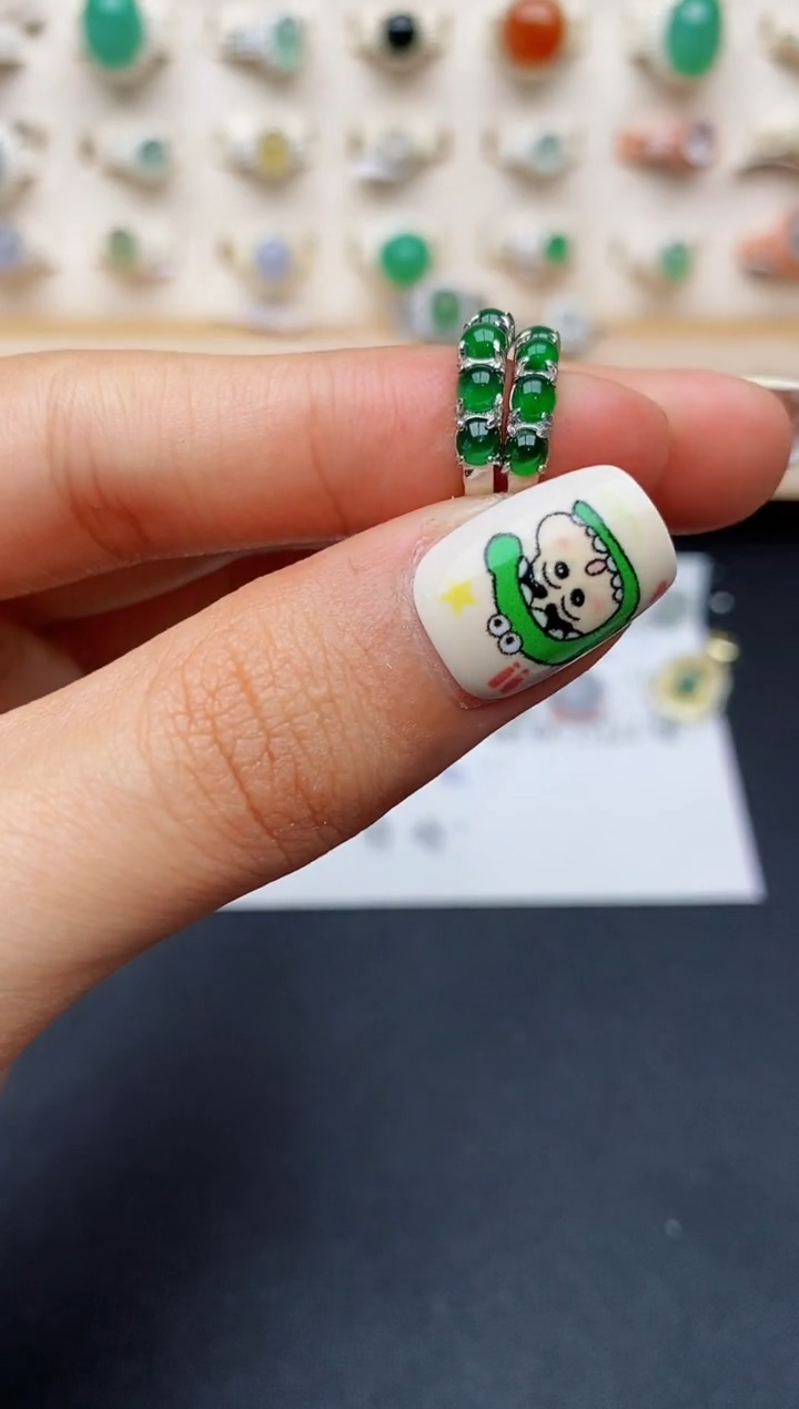 【闪购商品】翡翠耳饰银S925镶嵌缅甸翡翠