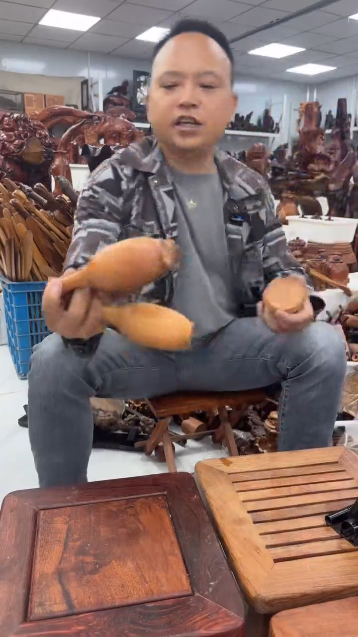 花梨木类木雕款工艺品8888888888