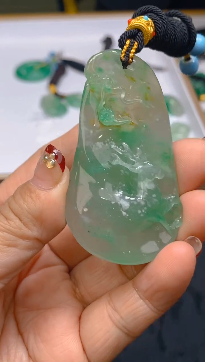 【闪购商品】石英质玉颈饰未镶嵌冰美人非洲翠064