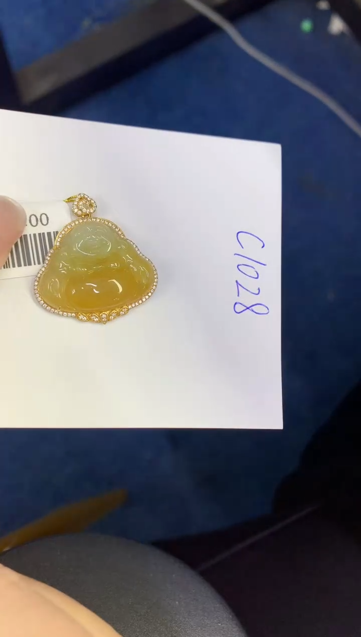 颈饰18K金镶嵌翡翠缅甸天然翡翠A货