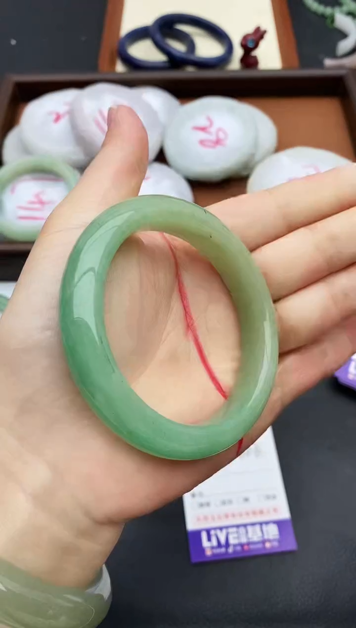 未镶嵌手镯石英质玉88+55/56