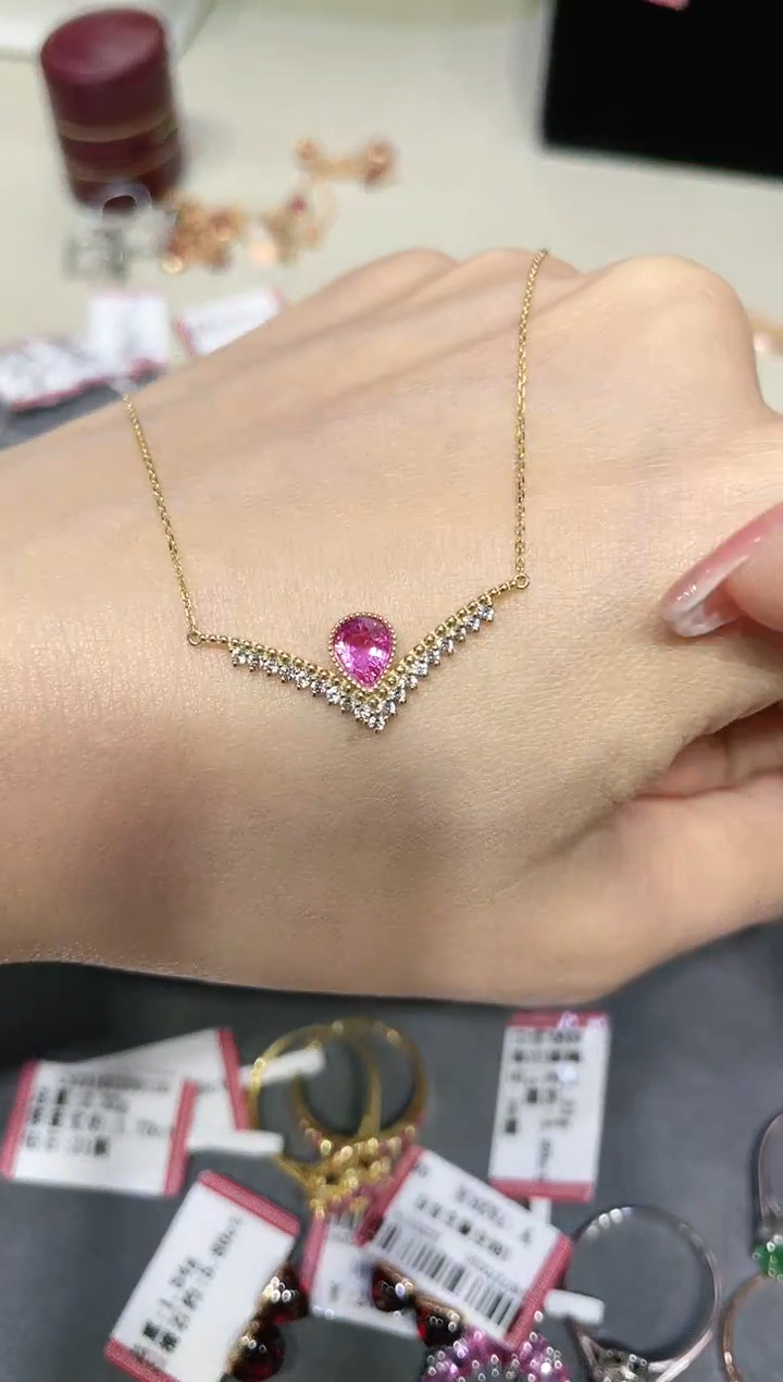 【闪购商品】彩色蓝宝石项链18K金镶嵌·