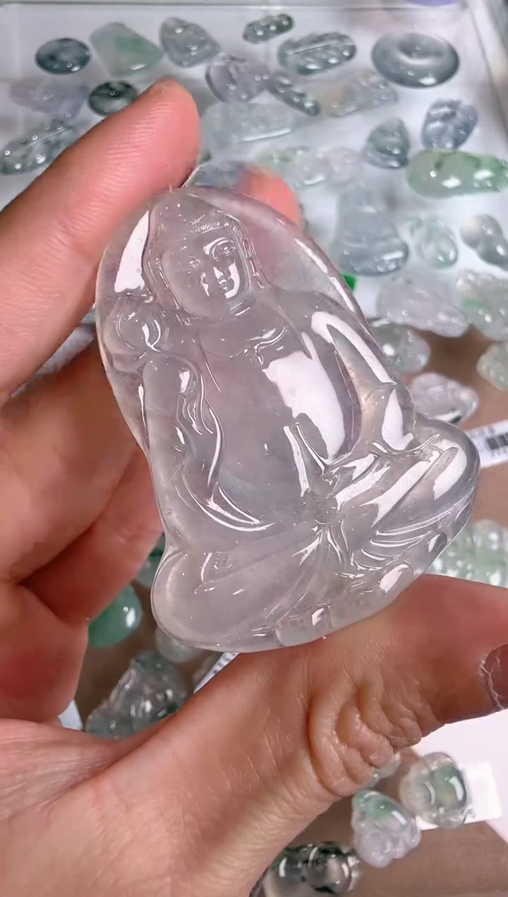 【闪购商品】翡翠吊坠(不含链)未镶嵌··