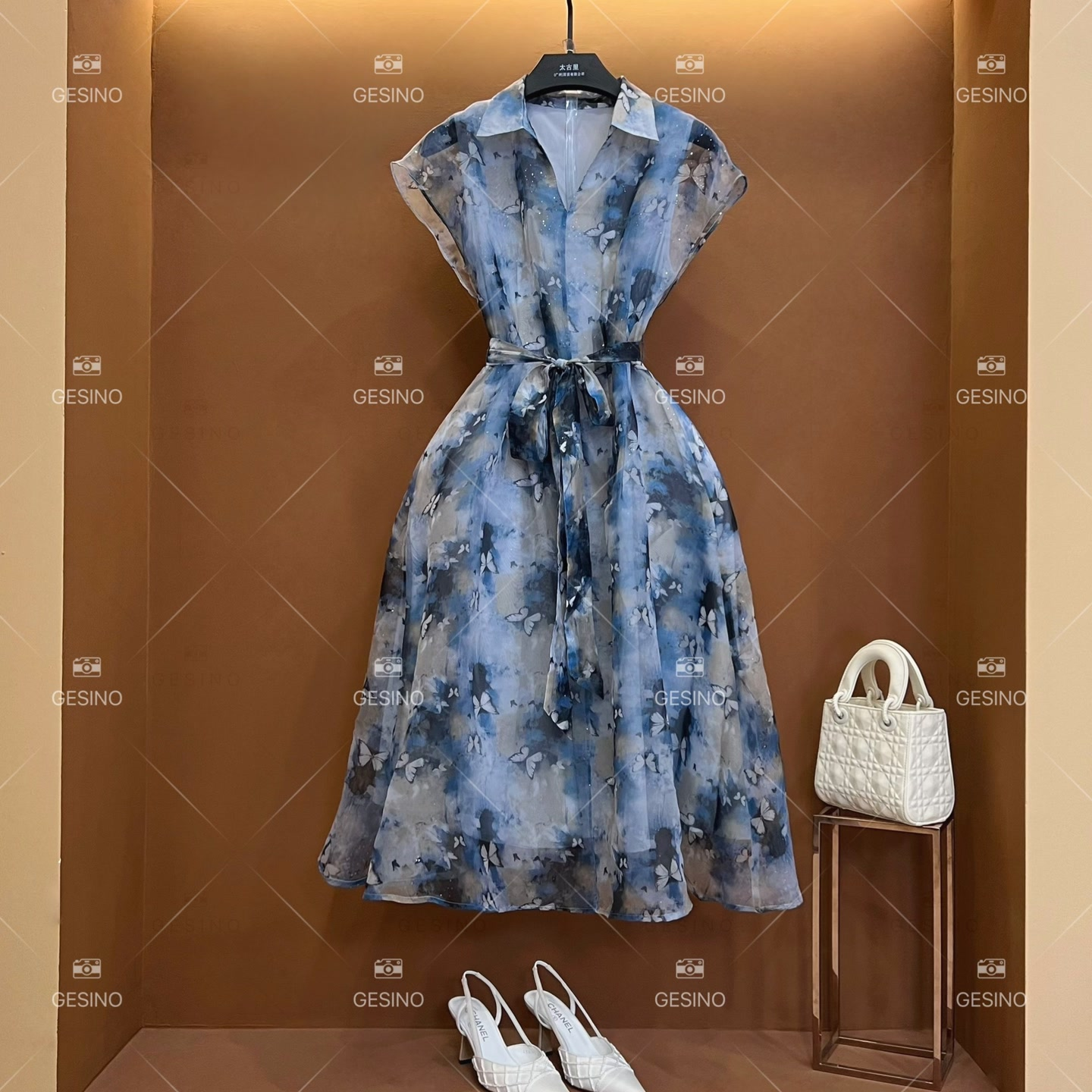 【M】夏季优雅百搭时尚显瘦气质连衣裙 CX-2024390