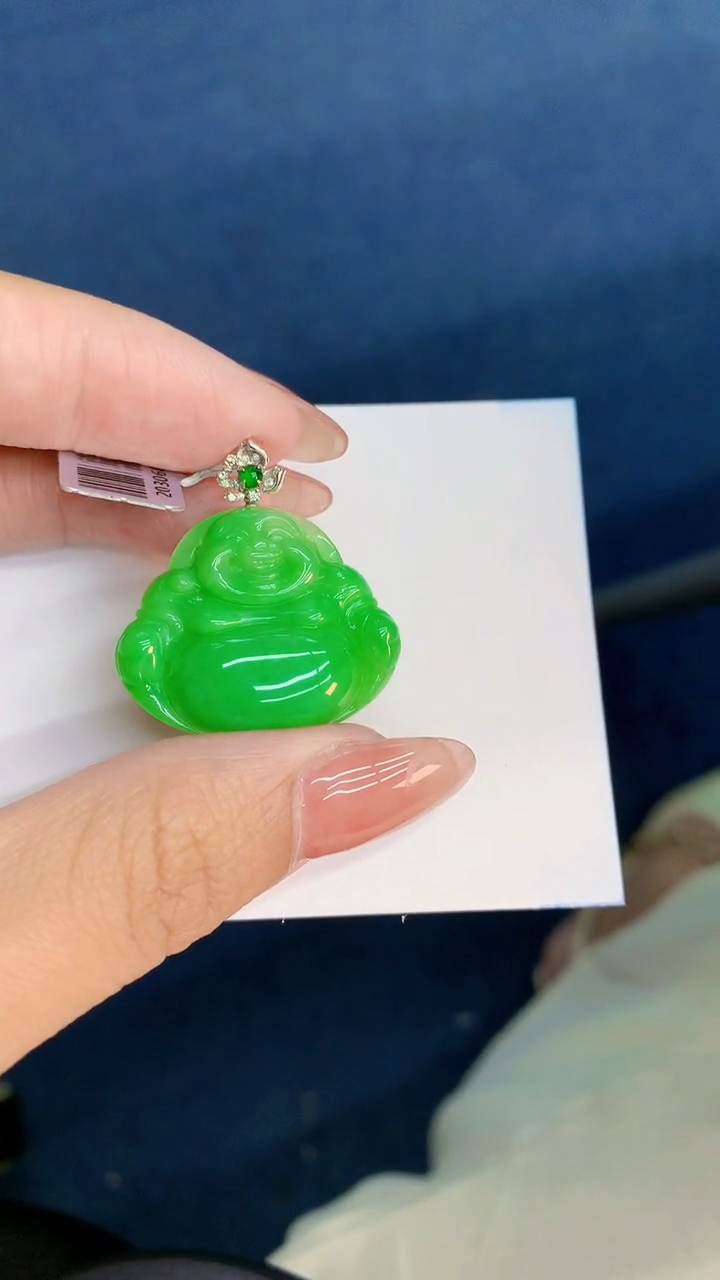 翡翠18K金镶嵌颈饰          1