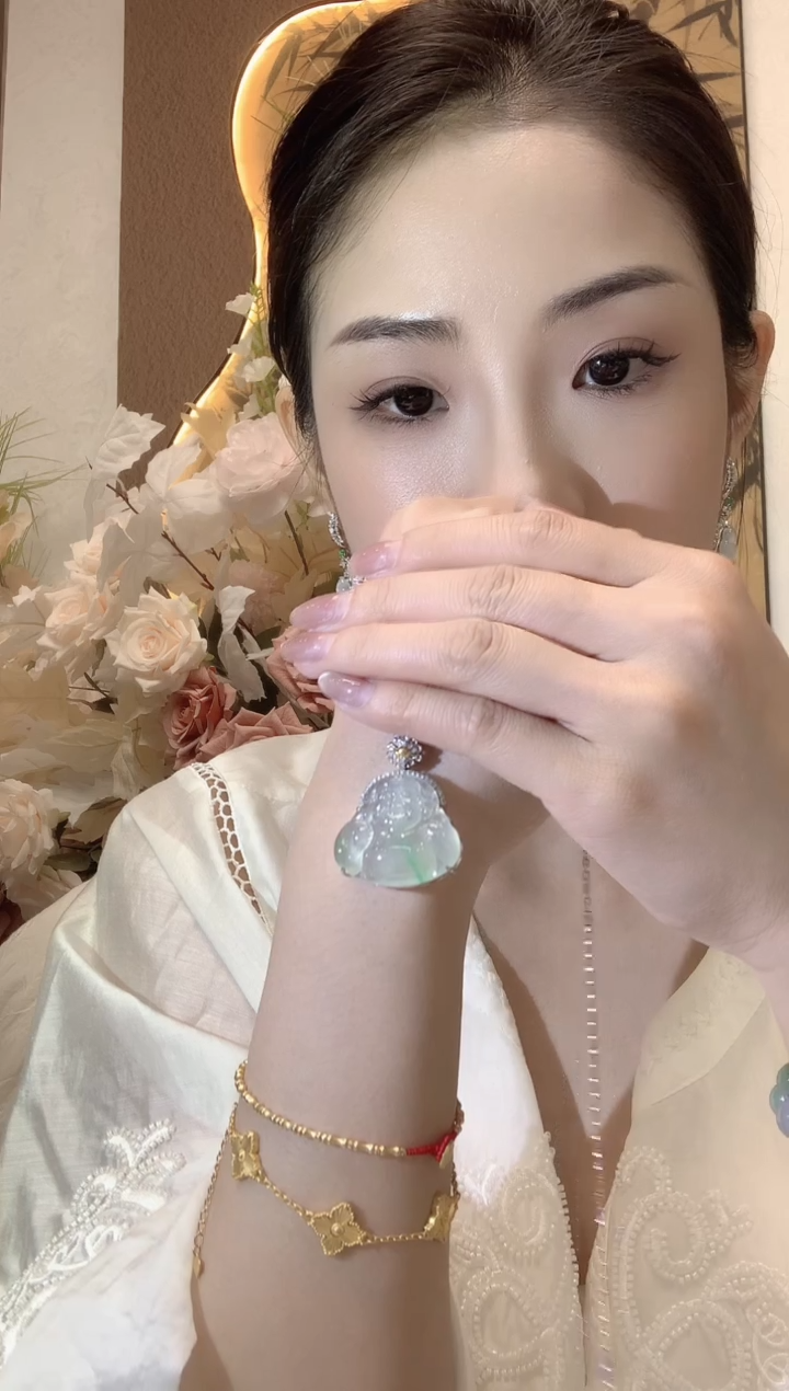 翡翠18K金镶嵌吊坠(不含链)C73