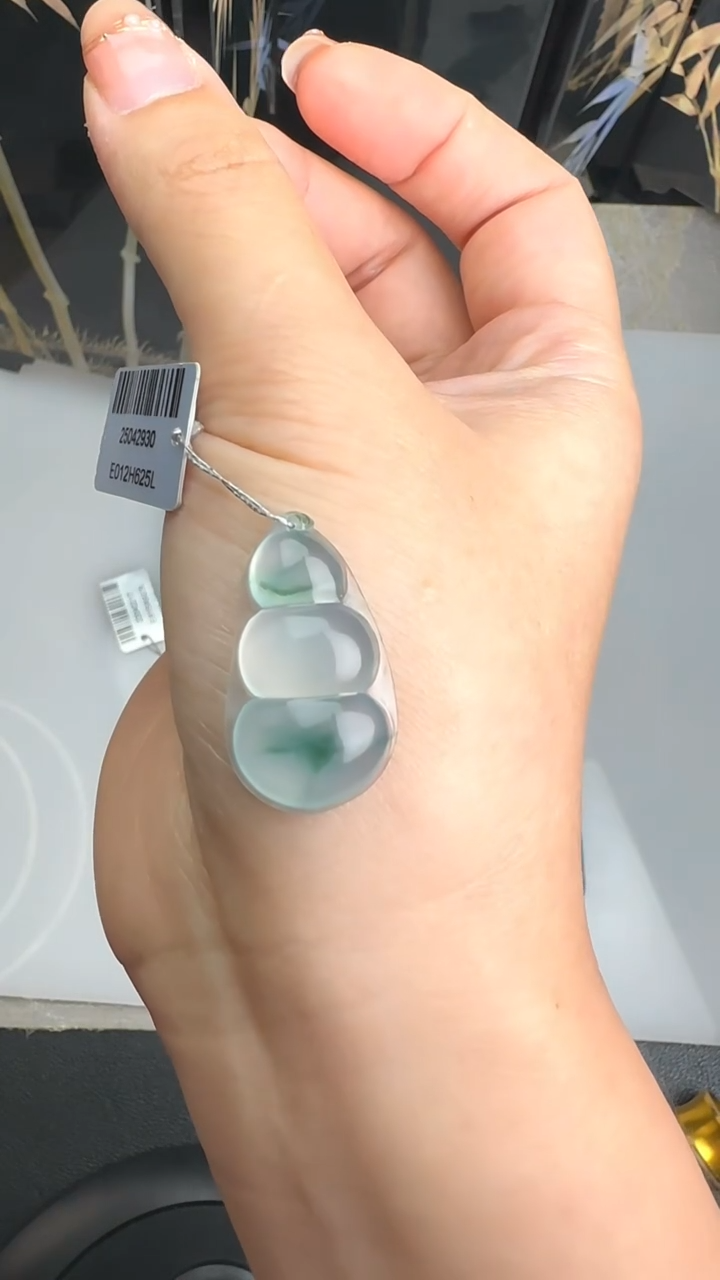 翡翠未镶嵌颈饰难*JJD0613130