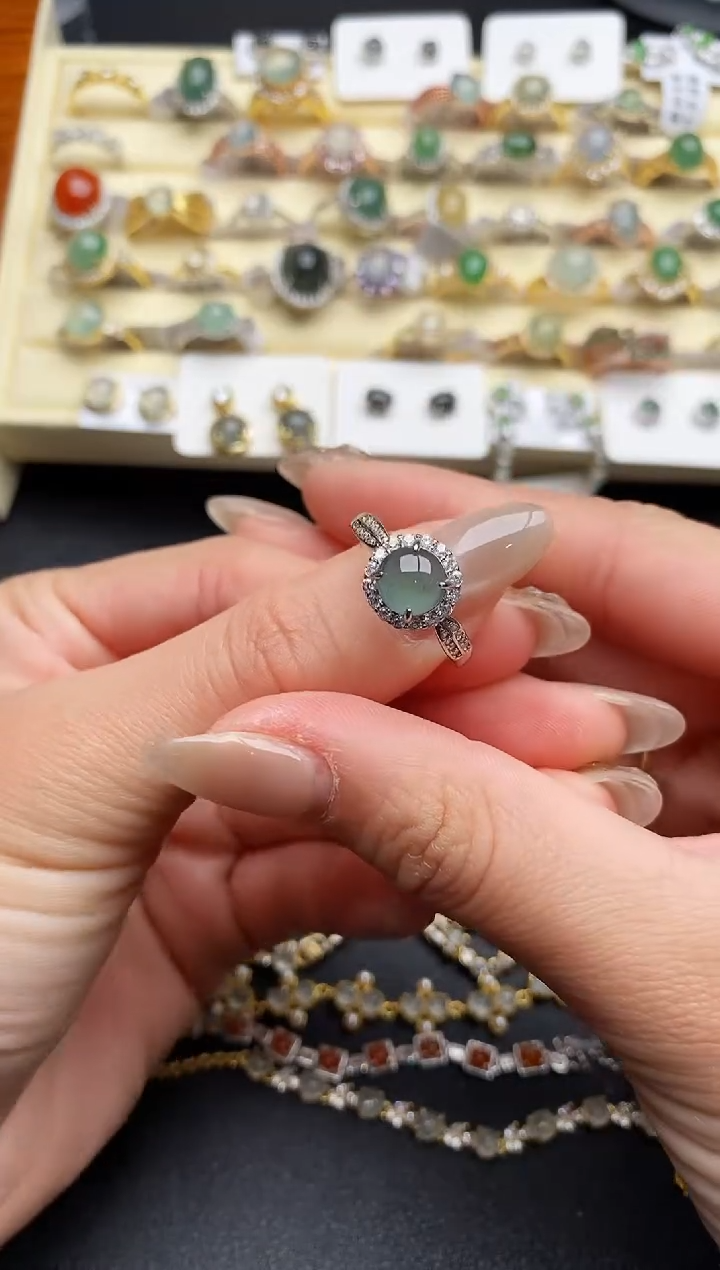 【闪购商品】翡翠戒指银S925镶嵌77777777+6