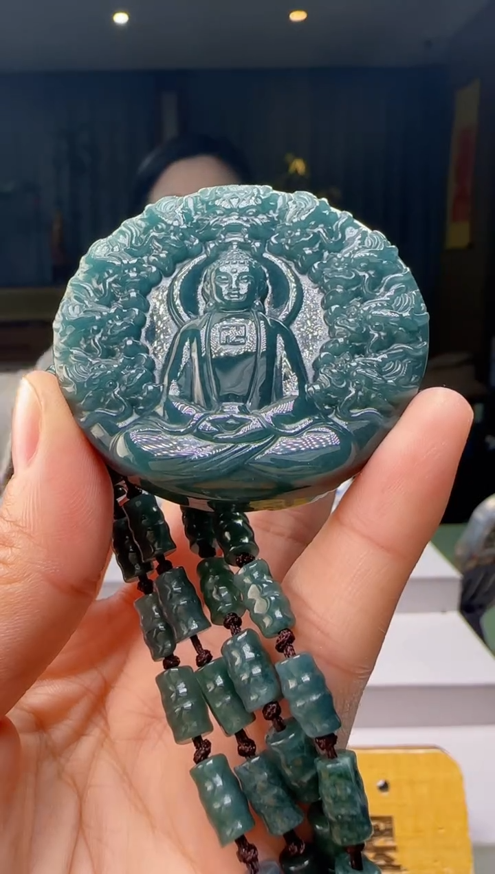 吊坠(赠链)未镶嵌翡翠多样性发其一HH@@60B7J03757