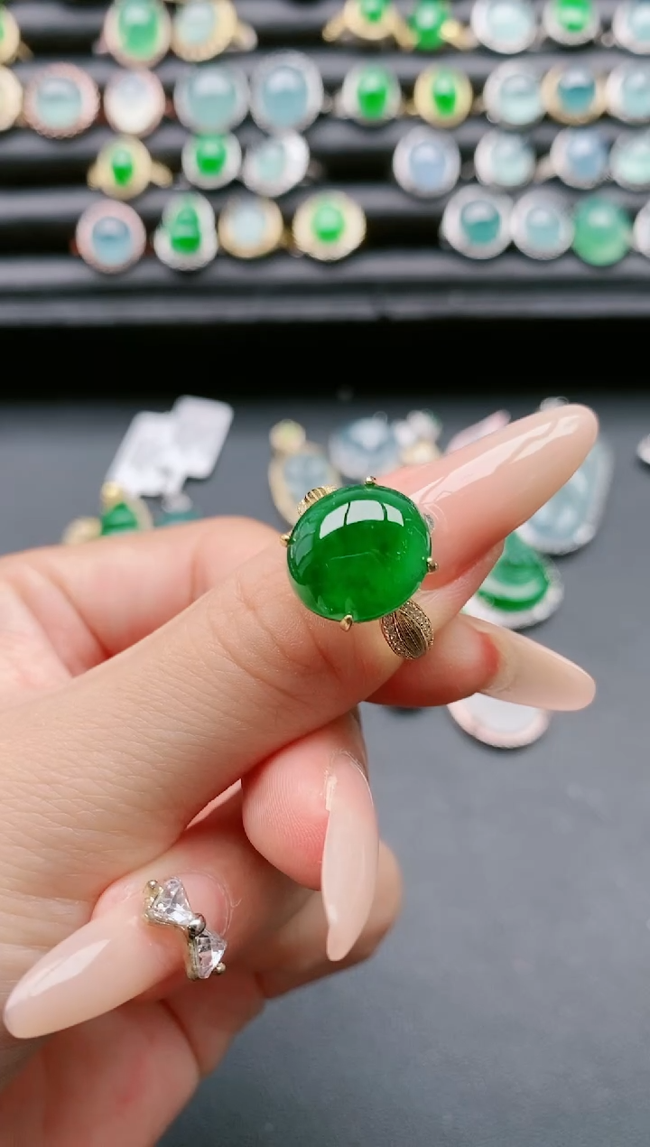 【闪购商品】翡翠戒指银S925镶嵌11111