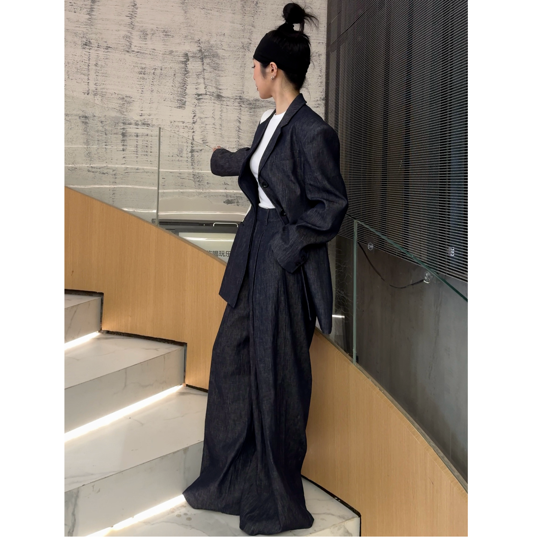 时尚牛仔收腰外套阔腿裤套装