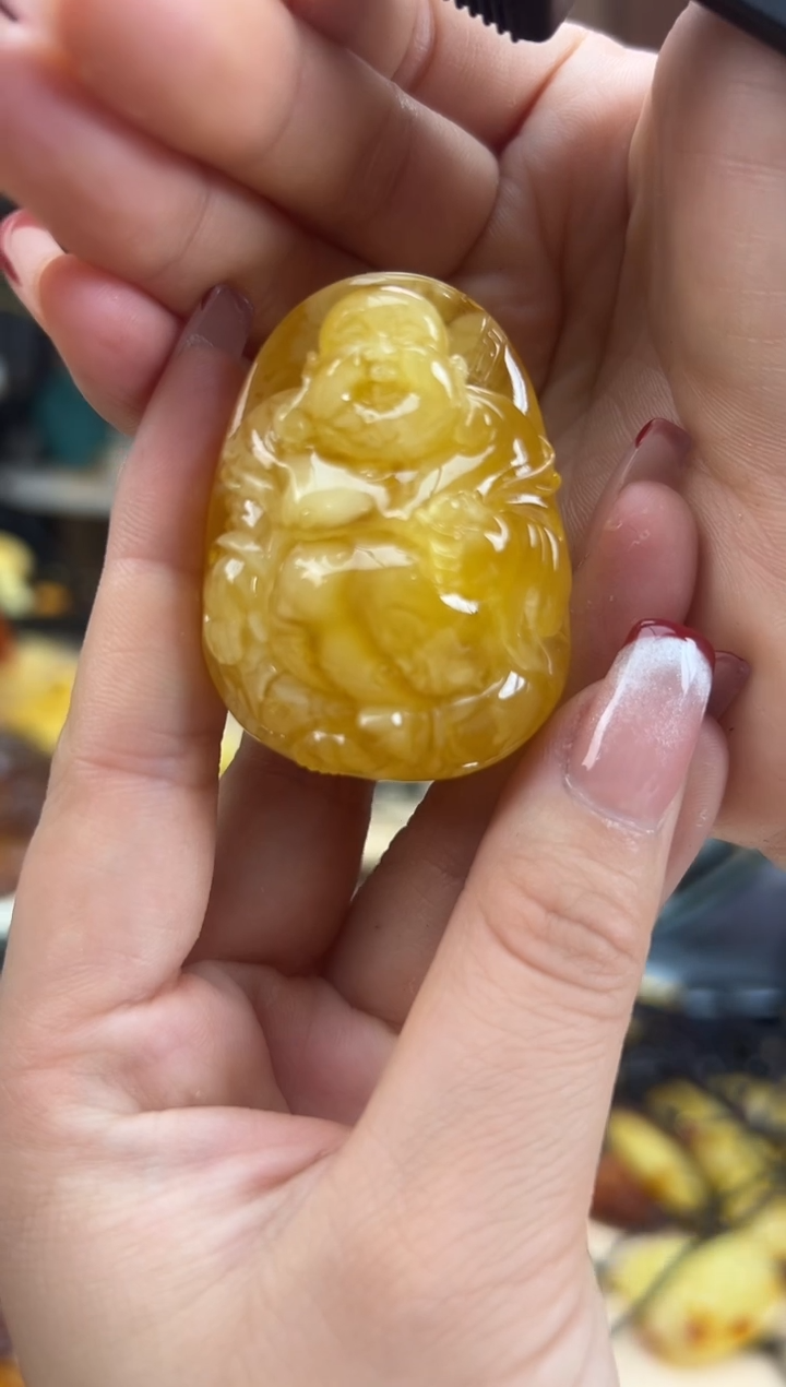 【闪购商品】琥珀裸石未镶嵌蜜蜡吊坠