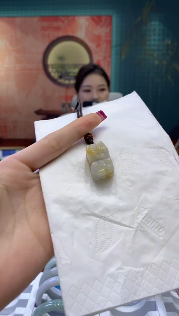 【闪购商品】翡翠挂件未镶嵌多人02317