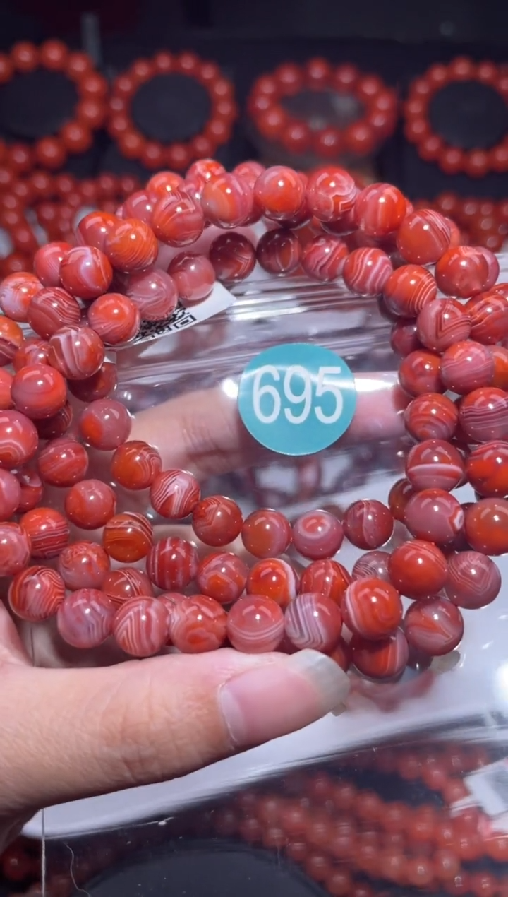 南红玛瑙未镶嵌珠宝奇石695-8+