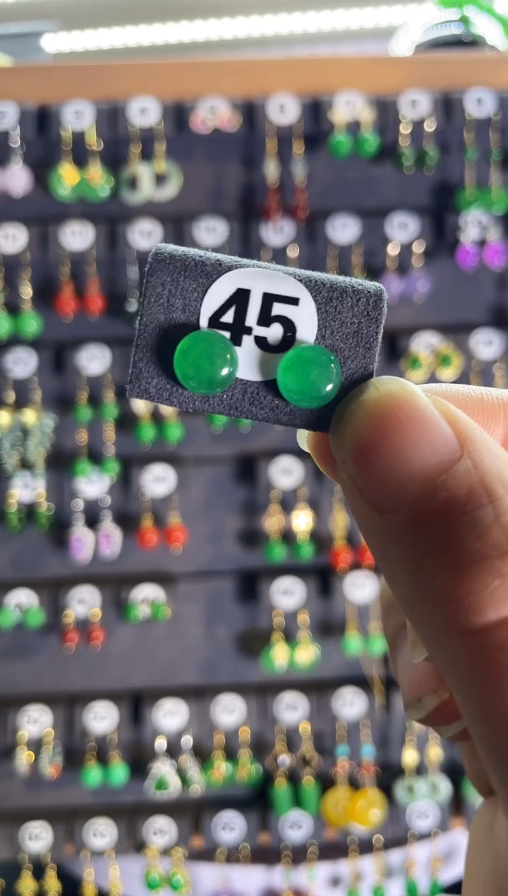 【闪购商品】翡翠耳饰银S925镶嵌45...