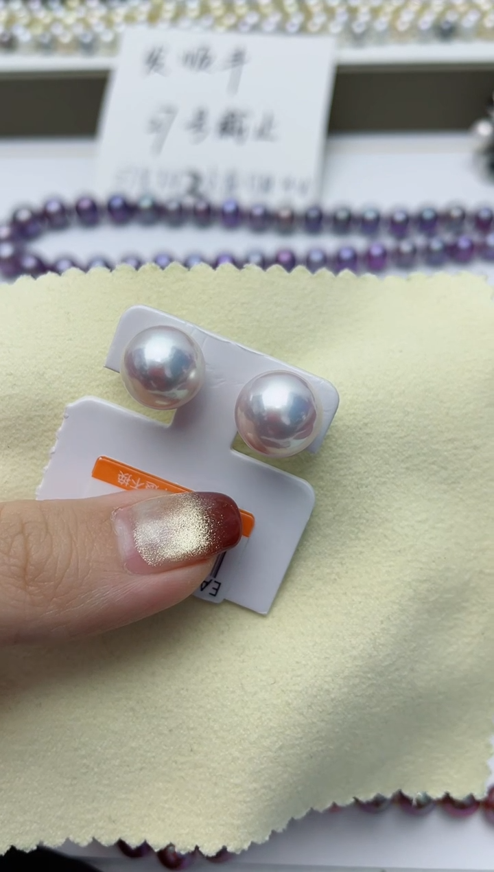 【闪购商品】淡水珍珠耳饰18K金镶嵌W138