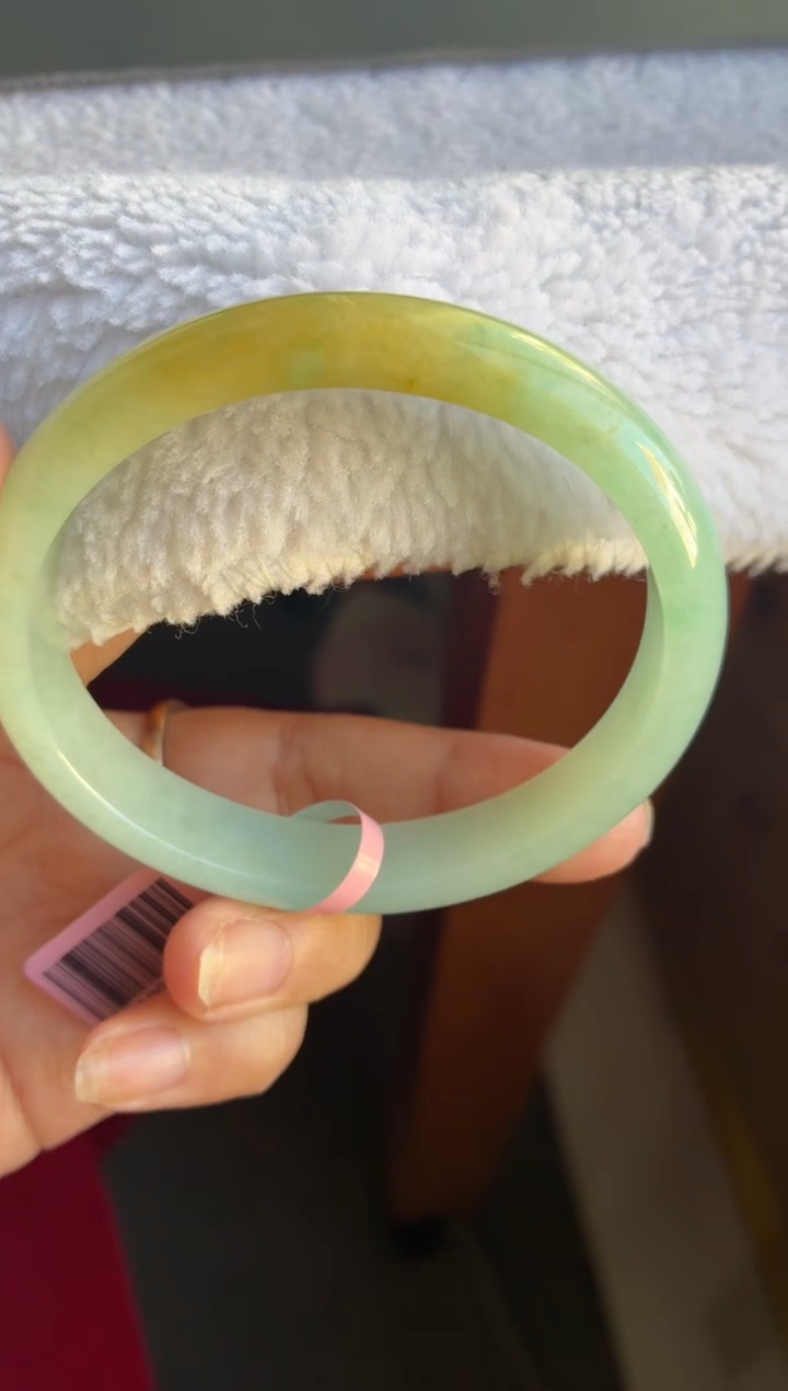 未镶嵌手镯翡翠（捡漏必买）冰胶黄加绿贵妃9号