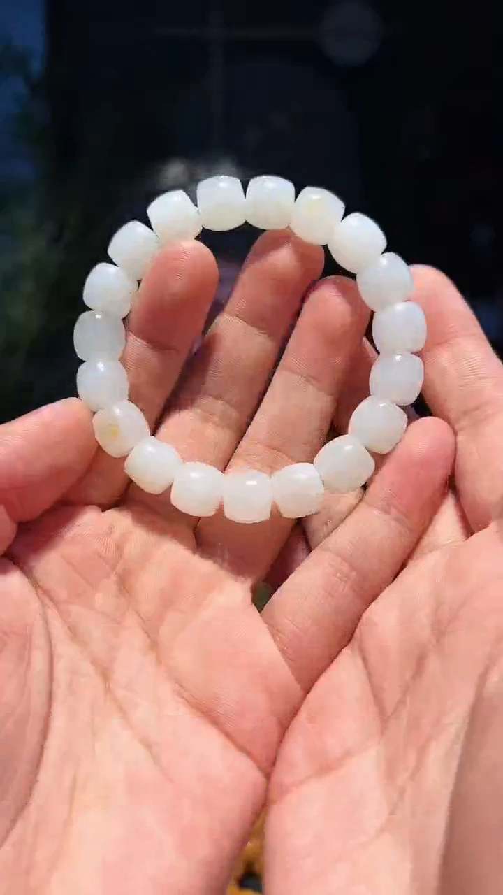 【闪购商品】和田玉手串未镶嵌12左右