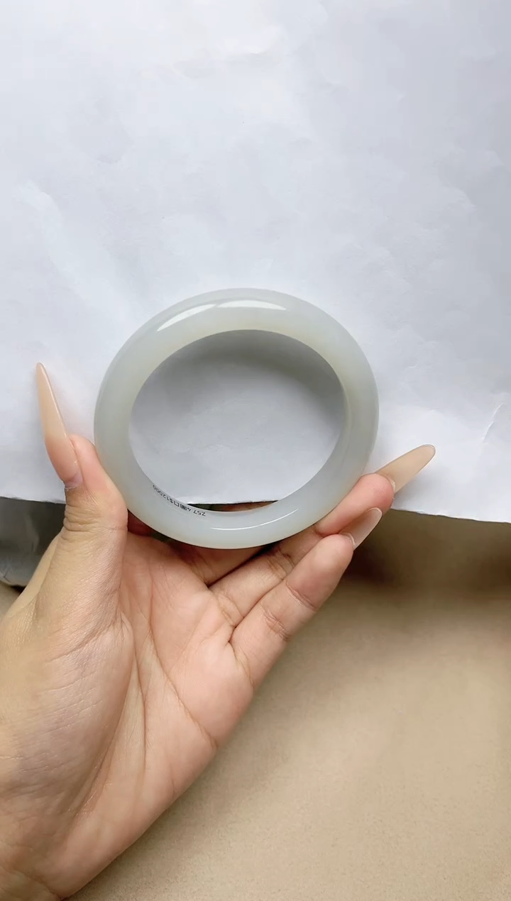 【闪购商品】和田玉手镯未镶嵌57/58圈口YY