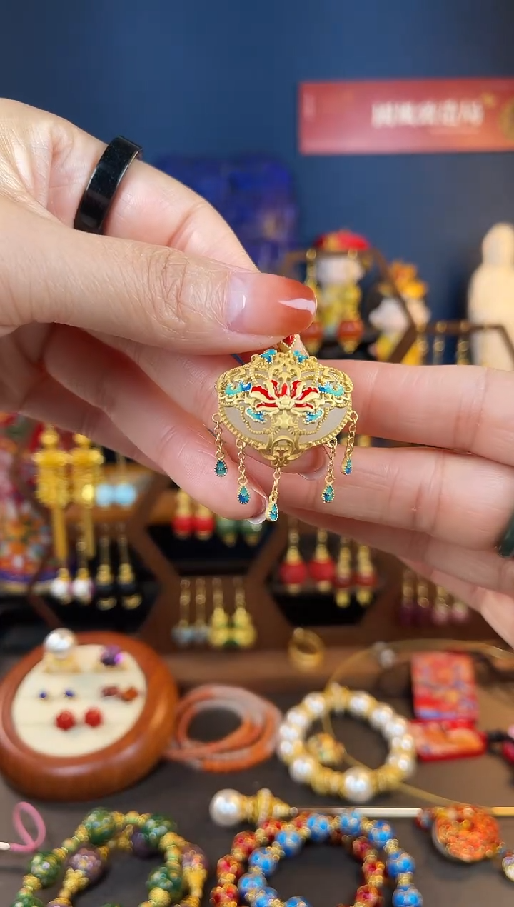 【闪购商品】209号仿花丝海棠珐琅吊坠