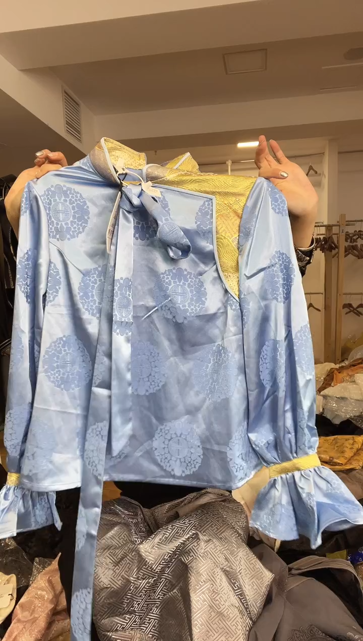 衬衣2X 135斤以里