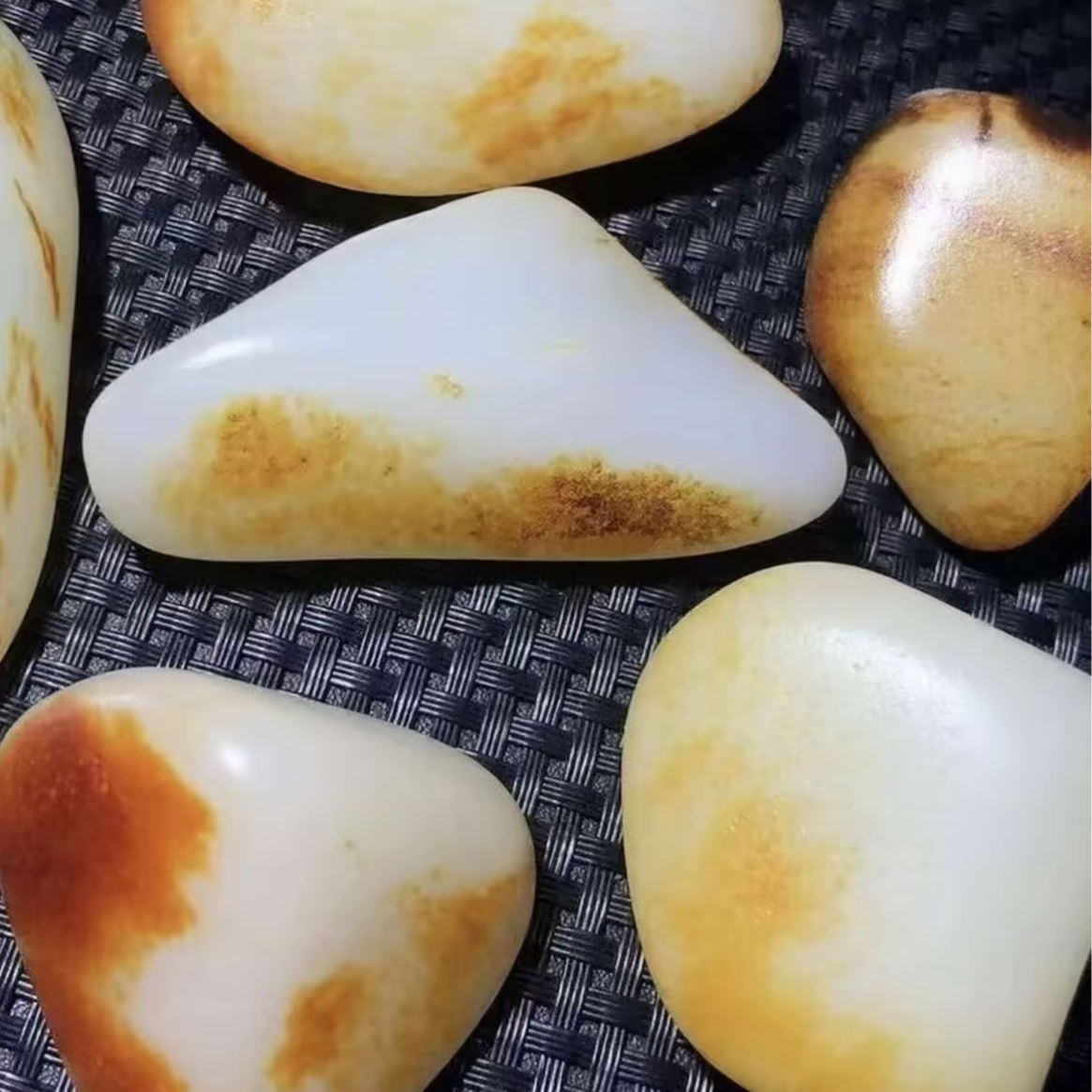 新疆原石手把件摆件可用于盆景装饰