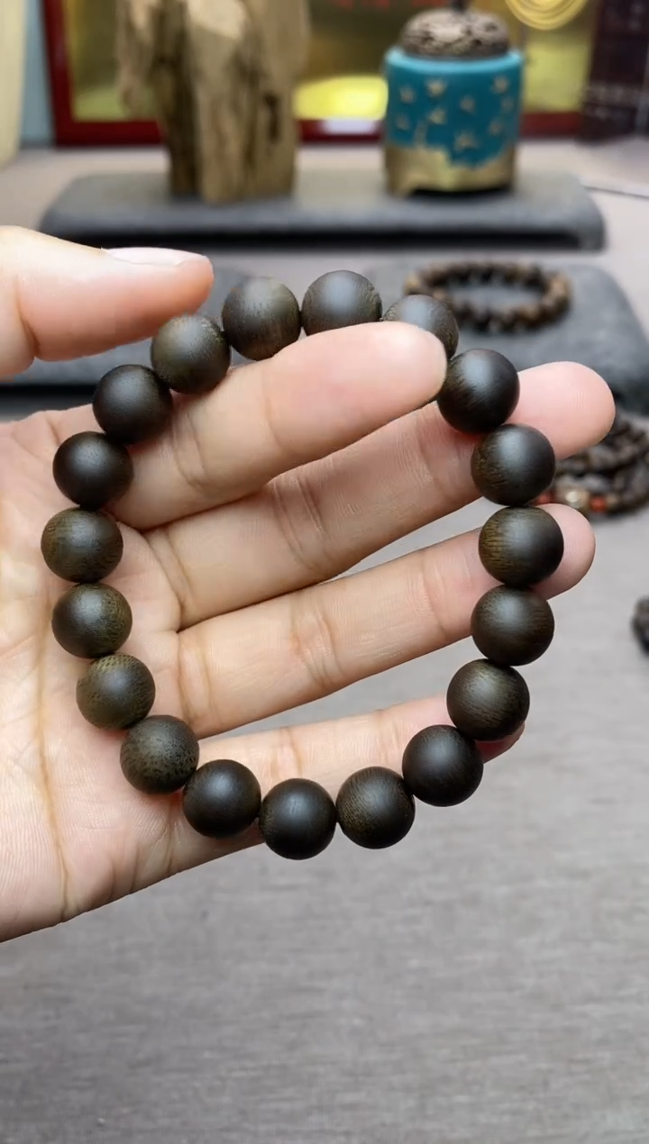 【闪购商品】沉香手串芽庄白棋10沉水单圈