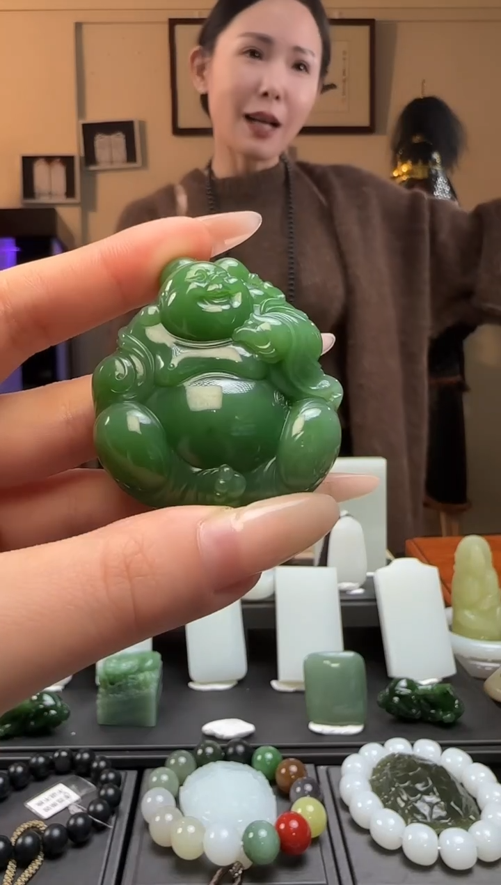 【闪购商品】和田玉碧玉佛公未镶嵌吊坠