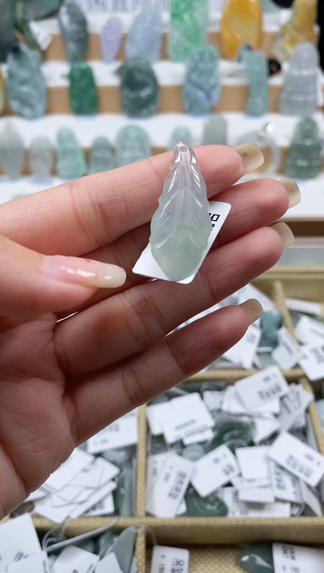 翡翠未镶嵌颈饰吊坠108