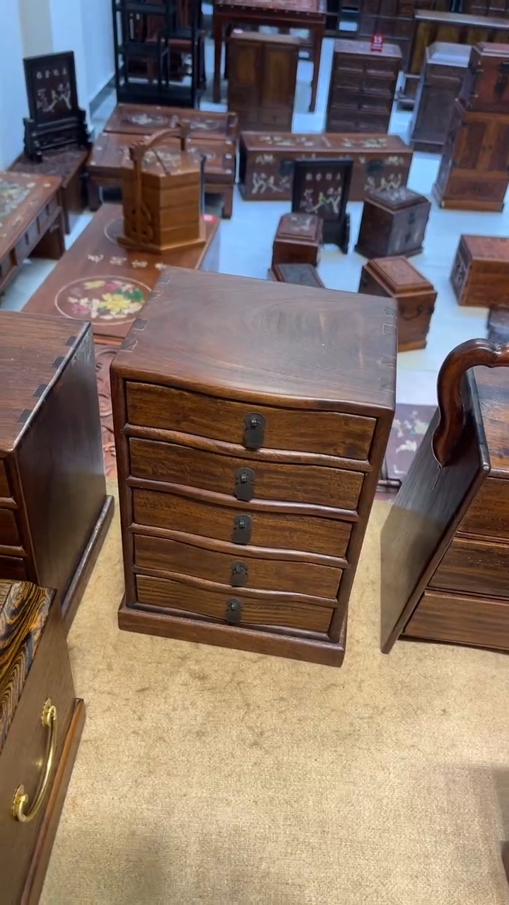 【闪购商品】贡木素面五斗柜五斗柜