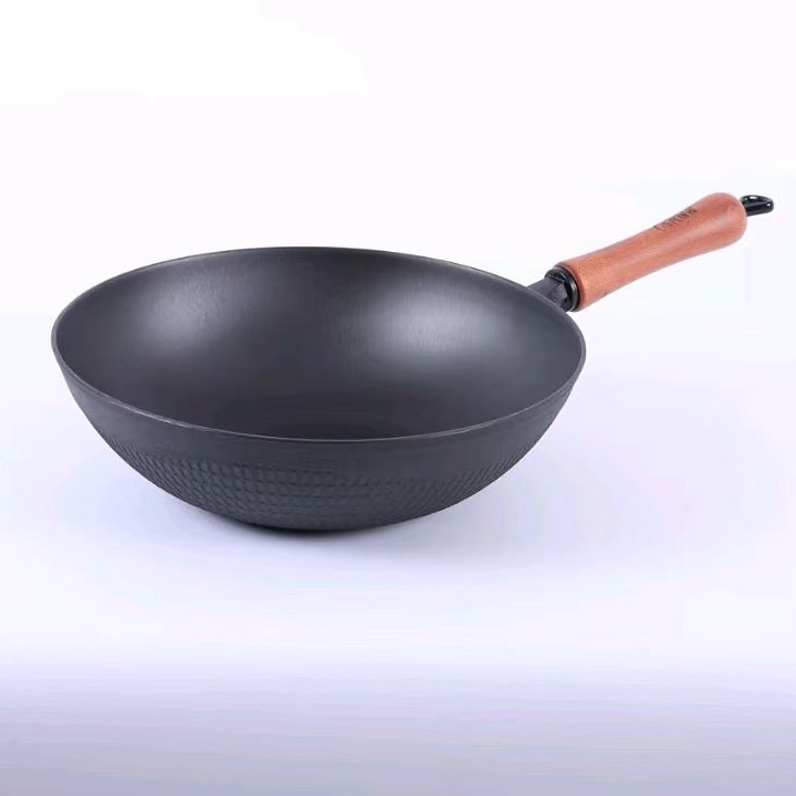 0983无铆钉铸铁炒锅加厚聚能炒锅炒勺