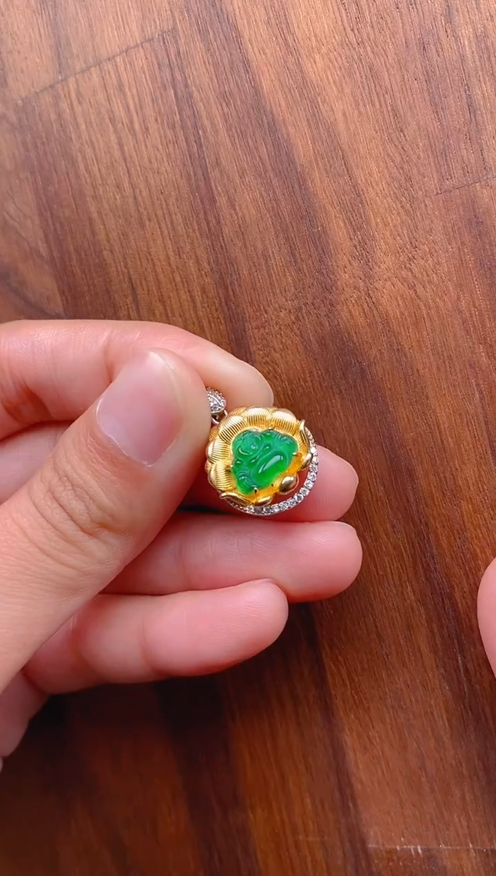 【闪购商品】翡翠吊坠(不含链)银S925镶嵌佛公