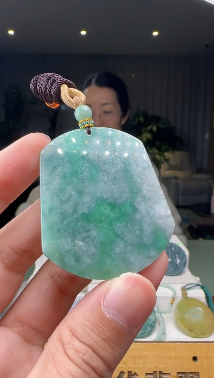 【闪购商品】翡翠吊坠(不含链)未镶嵌XM@@WS1WX27873