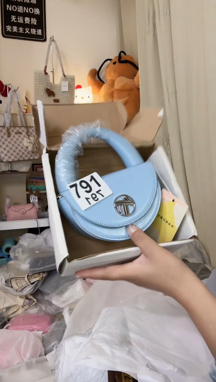 PU以直播链接为准 默认微瑕791口红包