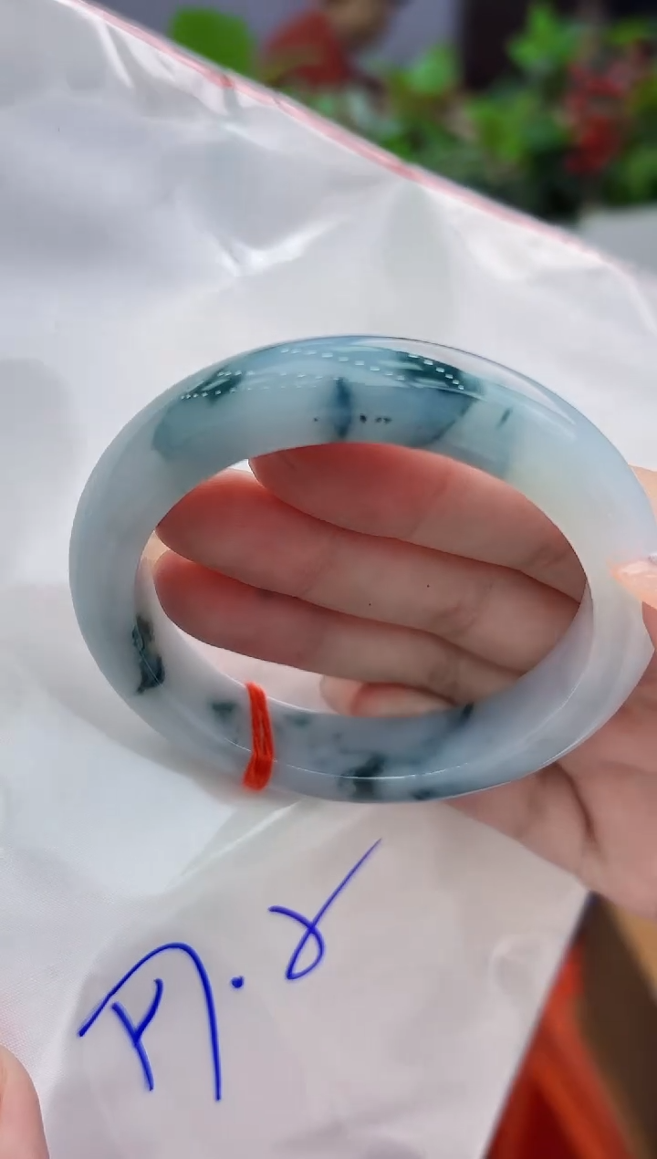 【闪购商品】翡翠手镯未镶嵌翡翠手镯