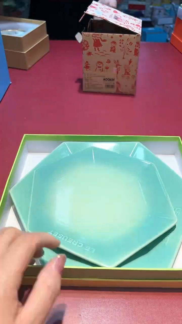 【闪购商品】瓷片锅碗瓢盆一件不剩