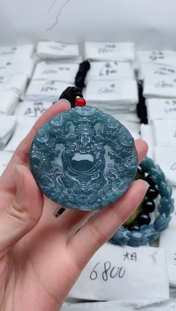 颈饰未镶嵌翡翠8