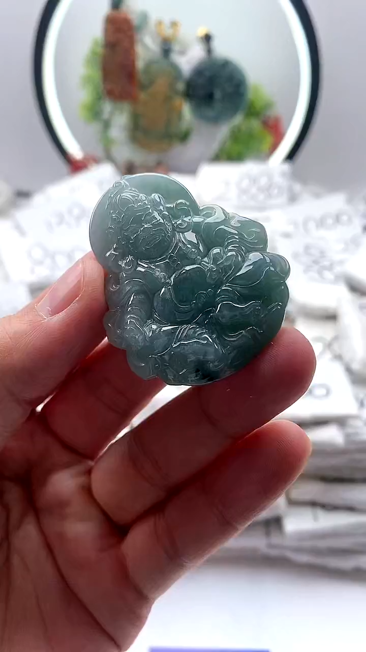 【闪购商品】翡翠颈饰未镶嵌黄财神【品质一般能接受再拍】