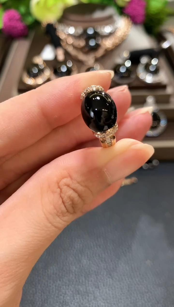 18K金镶嵌戒指翡翠m35   
