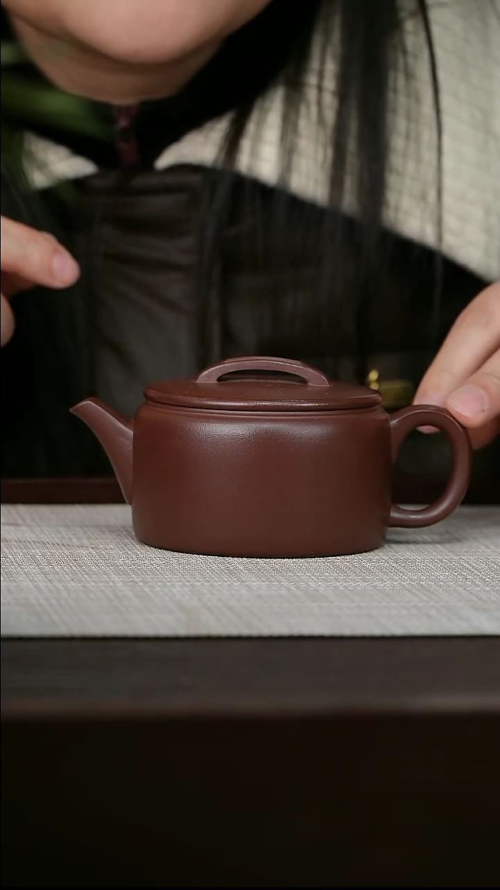 【闪购商品】宜兴原矿紫砂壶茶壶220C