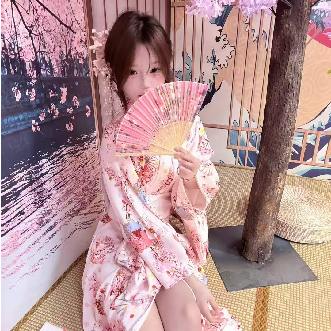 照片同款游戏装备 拍下进群领取