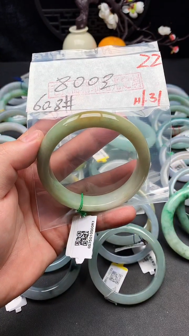 【闪购商品】定制翡翠未镶嵌毛货需精细抛光+多样性发货拍一发一