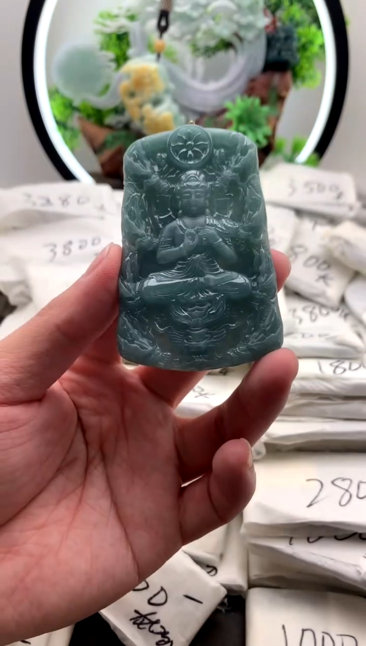 【闪购商品】翡翠颈饰未镶嵌大势至