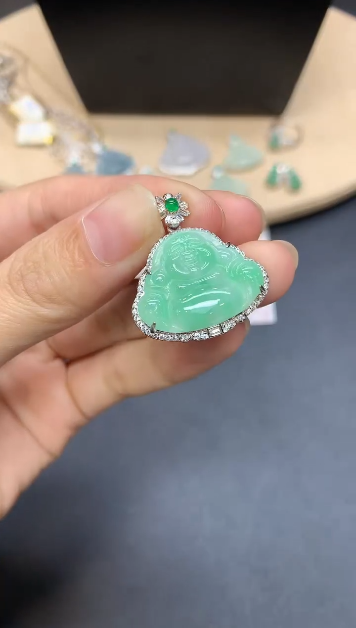 【闪购商品】翡翠吊坠(不含链)银S925镶嵌佛公【多样性发其一】