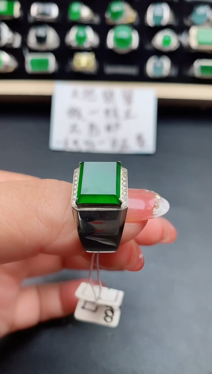 【闪购商品】翡翠戒指银S925镶嵌21221